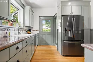 4621 NE 16th Ave, Portland, OR 97211 - Photo 13