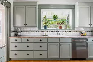 4621 NE 16th Ave, Portland, OR 97211 - Photo 15