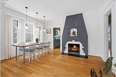4621 NE 16th Ave, Portland, OR 97211 - Photo 9