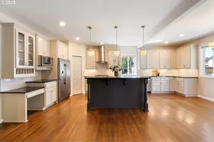 2525 NE Charlois Dr, Hillsboro, OR 97124 - Photo 9