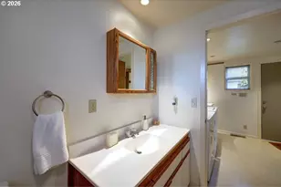 1449 9th St, Astoria, OR 97103 - Photo 15