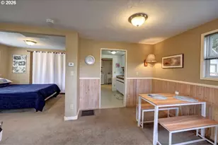 1449 9th St, Astoria, OR 97103 - Photo 5