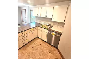 14875 NE Sacramento St, Portland, OR 97230 - Photo 9