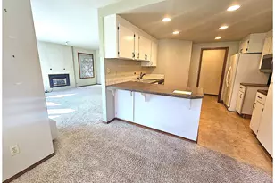 14875 NE Sacramento St, Portland, OR 97230 - Photo 7