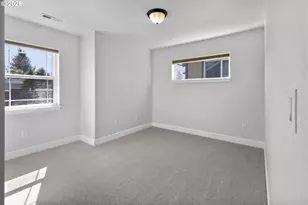 7473 NE Fremont St, Portland, OR 97213 - Photo 29