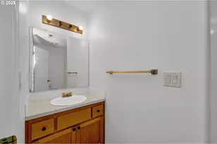 3906 Century Dr, Eugene, OR 97402 - Photo 25