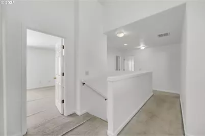 3906 Century Dr, Eugene, OR 97402 - Photo 15