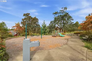 2834 Blacktail Dr, Eugene, OR 97405 - Photo 47