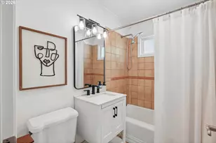 8567 N Burr Ave, Portland, OR 97203 - Photo 13