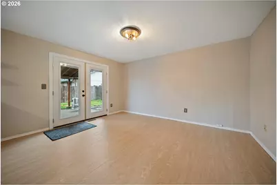 21455 SW Lois St, Beaverton, OR 97003 - Photo 13