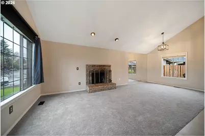 21455 SW Lois St, Beaverton, OR 97003 - Photo 5