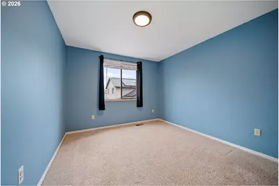 21455 SW Lois St, Beaverton, OR 97003 - Photo 23