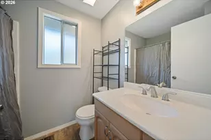 21455 SW Lois St, Beaverton, OR 97003 - Photo 25