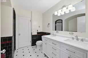 2450 Birch Ln, Eugene, OR 97403 - Photo 25