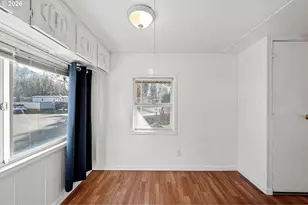 33838 E River Dr, Creswell, OR 97426 - Photo 11