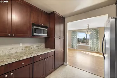 10105 SE 96th Ave, Happy Valley, OR 97086 - Photo 13