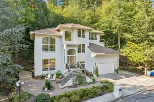 5604 SW Knightsbridge Dr, Portland, OR 97219 - Photo 3