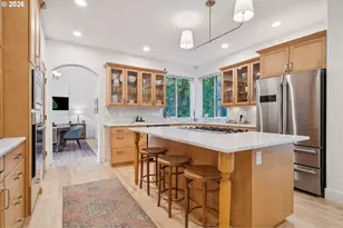 5604 SW Knightsbridge Dr, Portland, OR 97219 - Photo 13