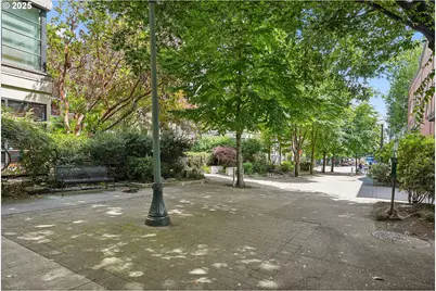 1030 NW Johnson St #224, Portland, OR 97209 - Photo 31