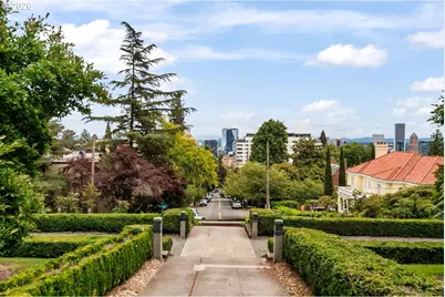 731 SW King Ave #10, Portland, OR 97035 - Photo 33