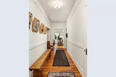 731 SW King Ave #10, Portland, OR 97035 - Photo 5