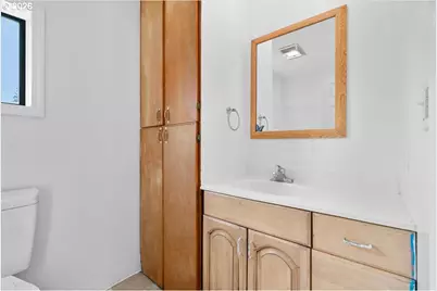 1070 Deer Island Rd, Saint Helens, OR 97051 - Photo 21