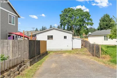 1070 Deer Island Rd, Saint Helens, OR 97051 - Photo 15