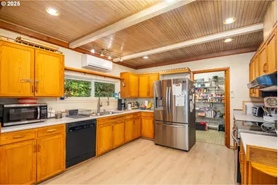 87250 Cedar Flat Rd, Springfield, OR 97478 - Photo 11