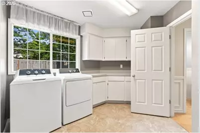 13075 Sierra Ct, Lake Oswego, OR 97035 - Photo 33