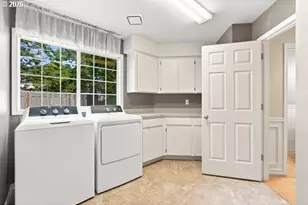 13075 Sierra Ct, Lake Oswego, OR 97035 - Photo 33