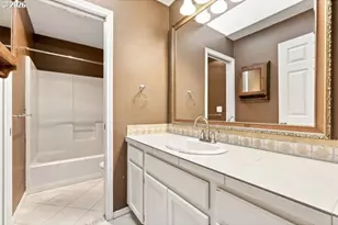 13075 Sierra Ct, Lake Oswego, OR 97035 - Photo 29