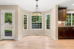 13075 Sierra Ct, Lake Oswego, OR 97035 - Photo 13