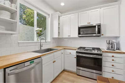 16035 SW Mason Ln, Beaverton, OR 97006 - Photo 11