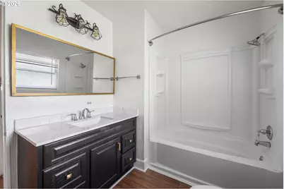 1103 N Baldwin St, Portland, OR 97217 - Photo 17