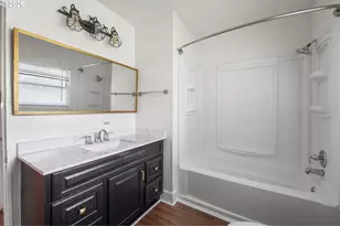 1103 N Baldwin St, Portland, OR 97217 - Photo 17