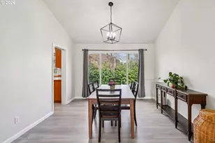 1743 SE 60th Ave, Hillsboro, OR 97123 - Photo 9