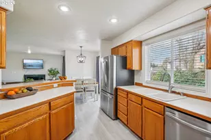 1743 SE 60th Ave, Hillsboro, OR 97123 - Photo 15