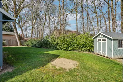 1743 SE 60th Ave, Hillsboro, OR 97123 - Photo 33