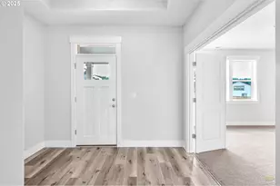 781 Riley Dr, Silverton, OR 97381 - Photo 9