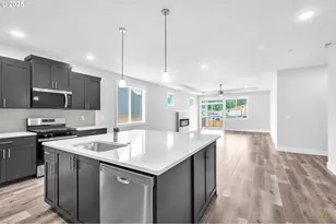 781 Riley Dr, Silverton, OR 97381 - Photo 5