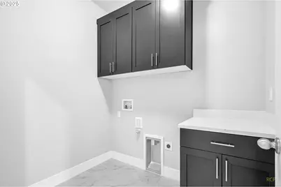 781 Riley Dr, Silverton, OR 97381 - Photo 27