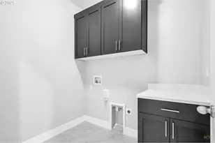 781 Riley Dr, Silverton, OR 97381 - Photo 27