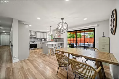 8955 SW Club Meadow Ln, Portland, OR 97225 - Photo 9