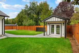 8955 SW Club Meadow Ln, Portland, OR 97225 - Photo 33