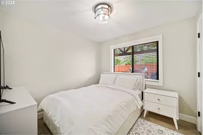 8955 SW Club Meadow Ln, Portland, OR 97225 - Photo 17