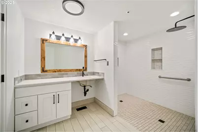 8955 SW Club Meadow Ln, Portland, OR 97225 - Photo 11