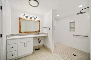 8955 SW Club Meadow Ln, Portland, OR 97225 - Photo 11