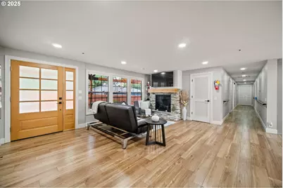 8955 SW Club Meadow Ln, Portland, OR 97225 - Photo 7