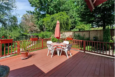 1821 NW 129th Pl, Portland, OR 97229 - Photo 17