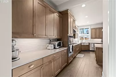 12127 NW Millford St, Portland, OR 97229 - Photo 11